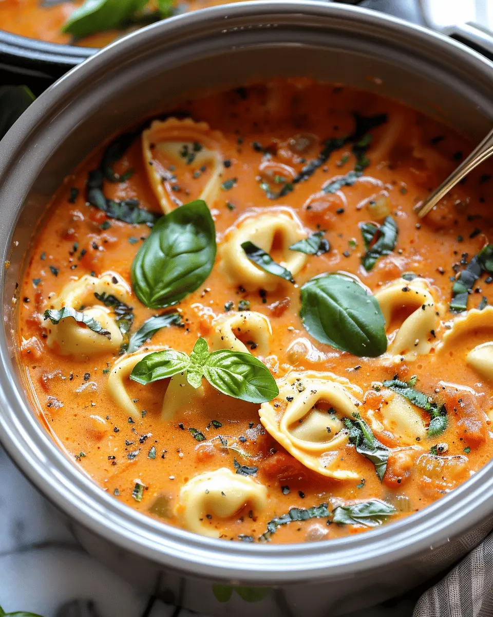 Easy Soup Recipes: Crockpot Creamy Tomato Tortellini Soup Delight